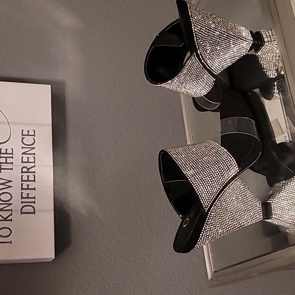 justin sandals rhinestones